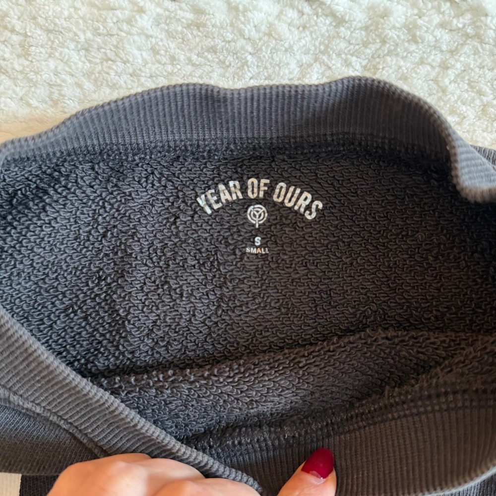 Year of Ours Charcoal Sweatshirt - Picture 3 of 3